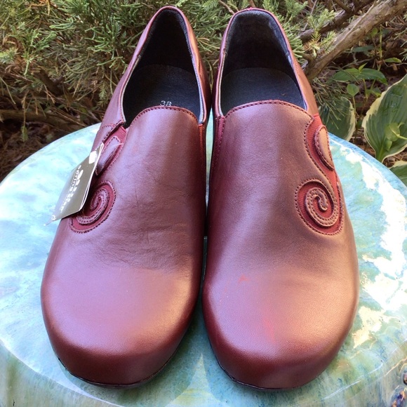 Spring Step (38) WOMEN’S Manila Clog Leather slip-on. Imported, NWT - Picture 3 of 8